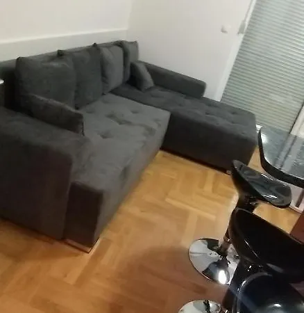 Apartment Lara *